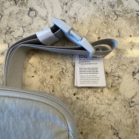 NWT Lululemon Athletic everywhere belt‎ bag - Picture 5 of 12